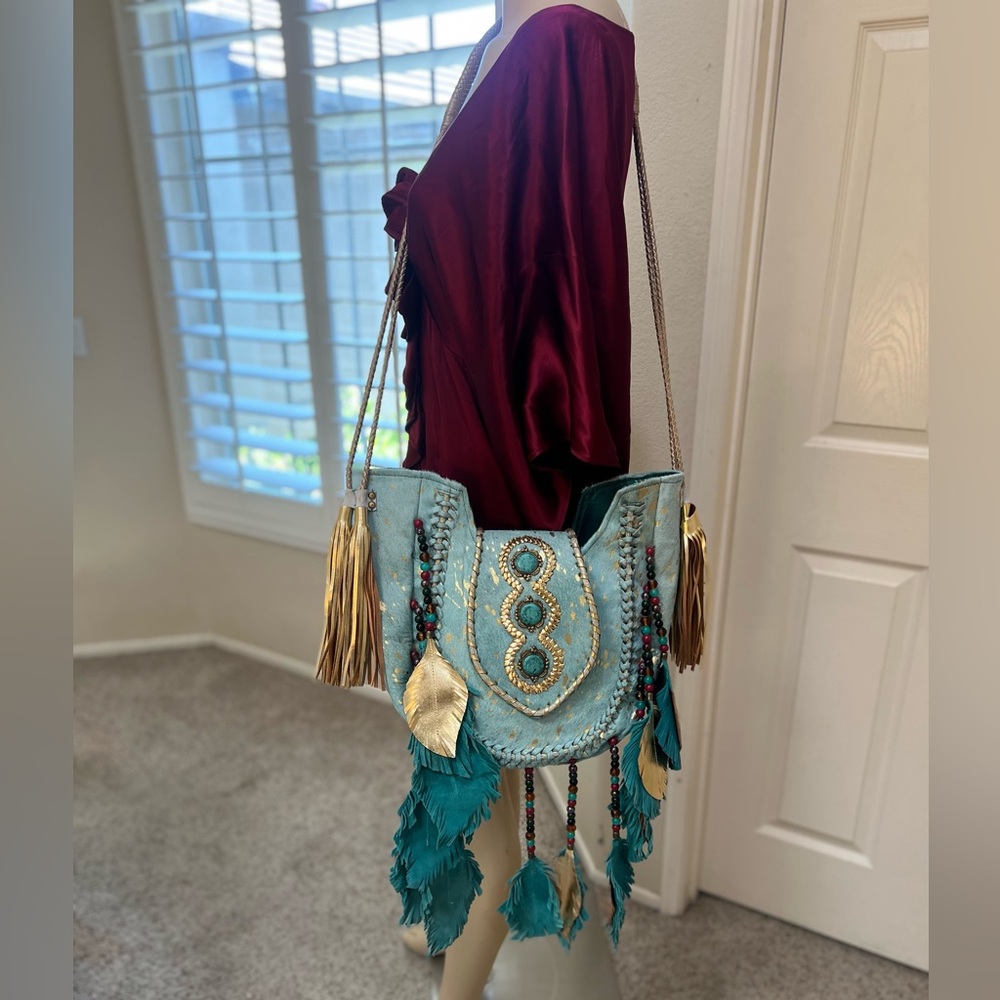 Handmade Cowhide Western Bohemian  Rodeo Yellowstone‎ Lrge Crossbody bag Unisex